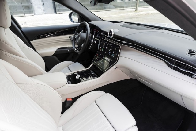 Maserati Grecale photo 110