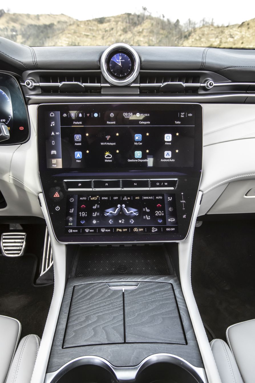 Maserati Grecale photo 129