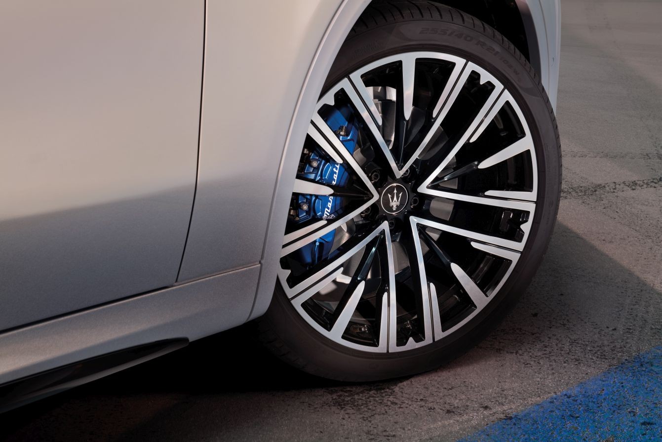 Maserati Grecale photo 14