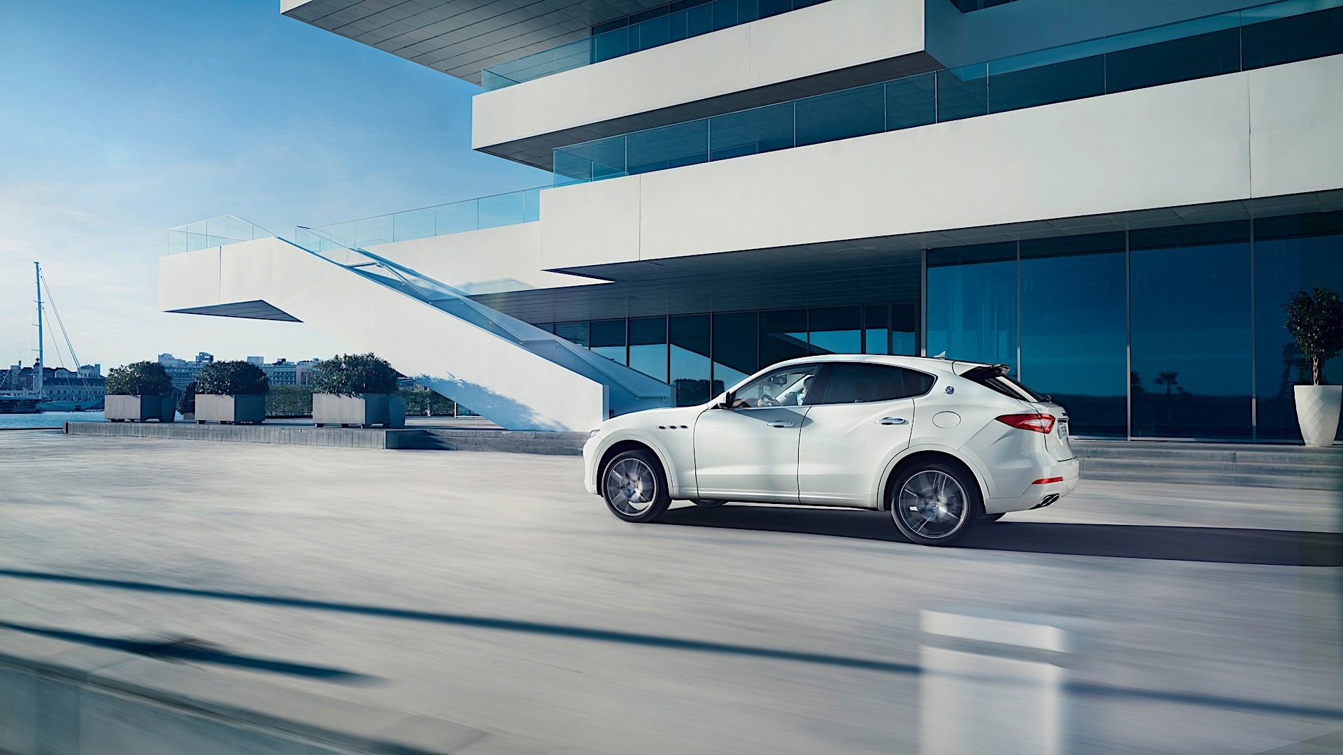 Maserati Levante photo 18