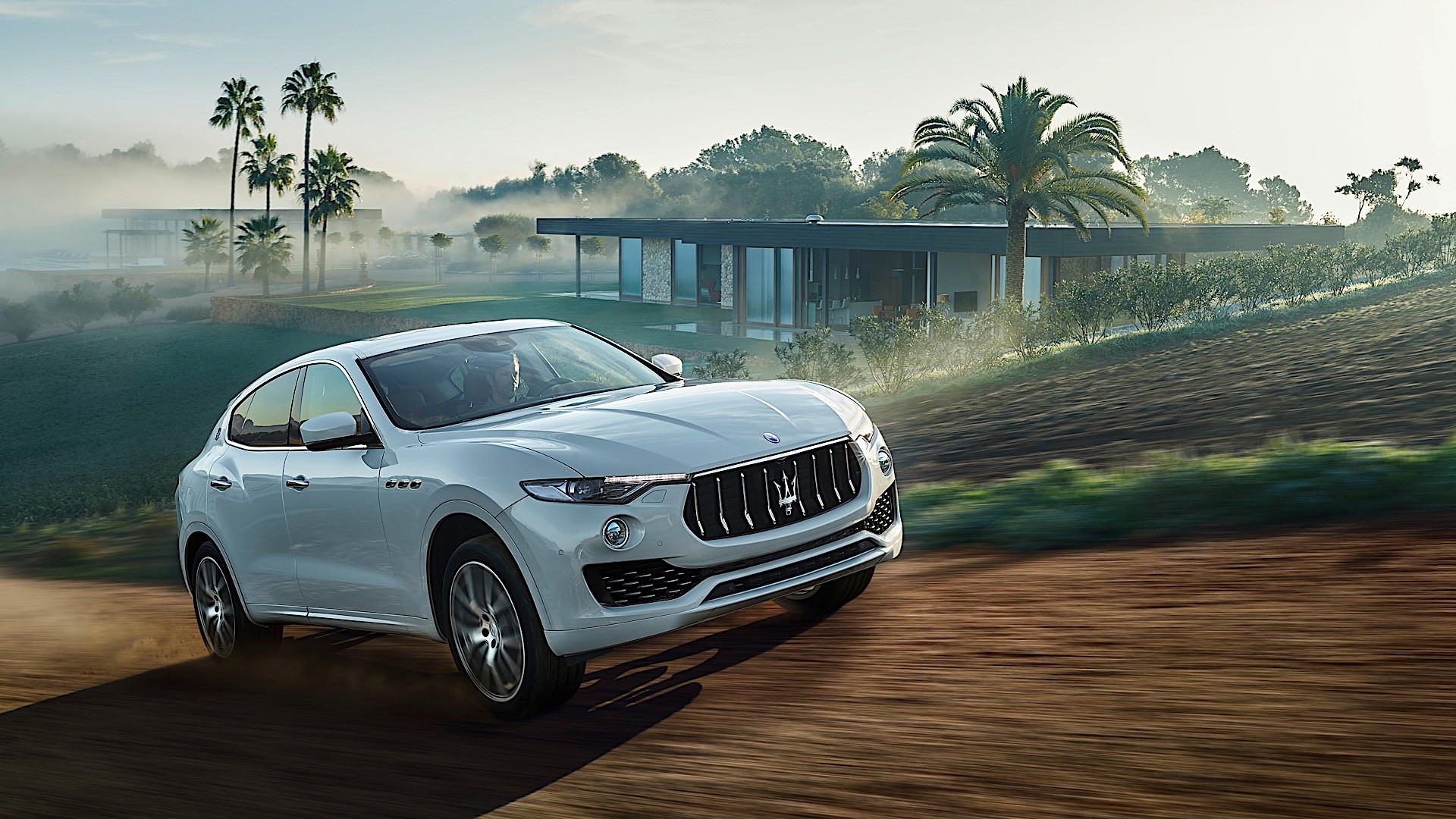 Maserati Levante photo 28