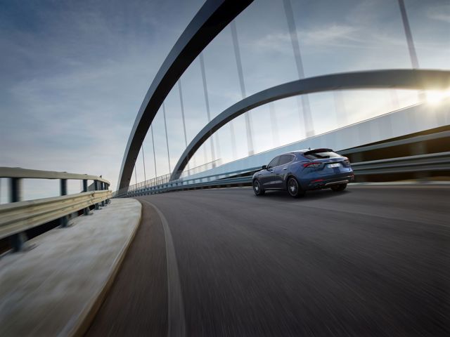 Maserati Levante photo 39