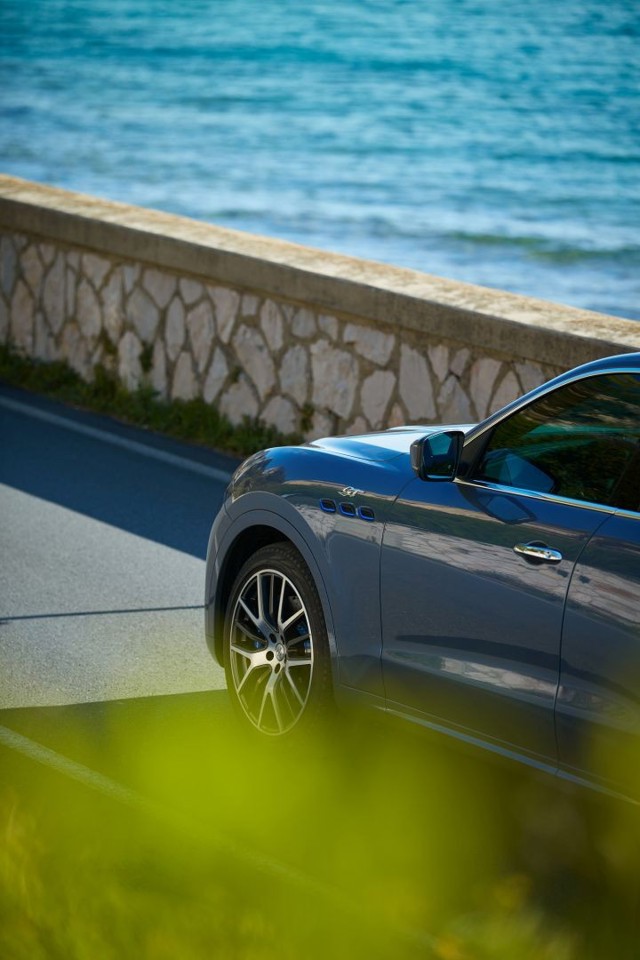 Maserati Levante photo 44
