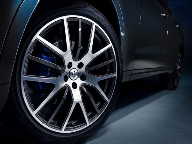 Maserati Levante photo 56
