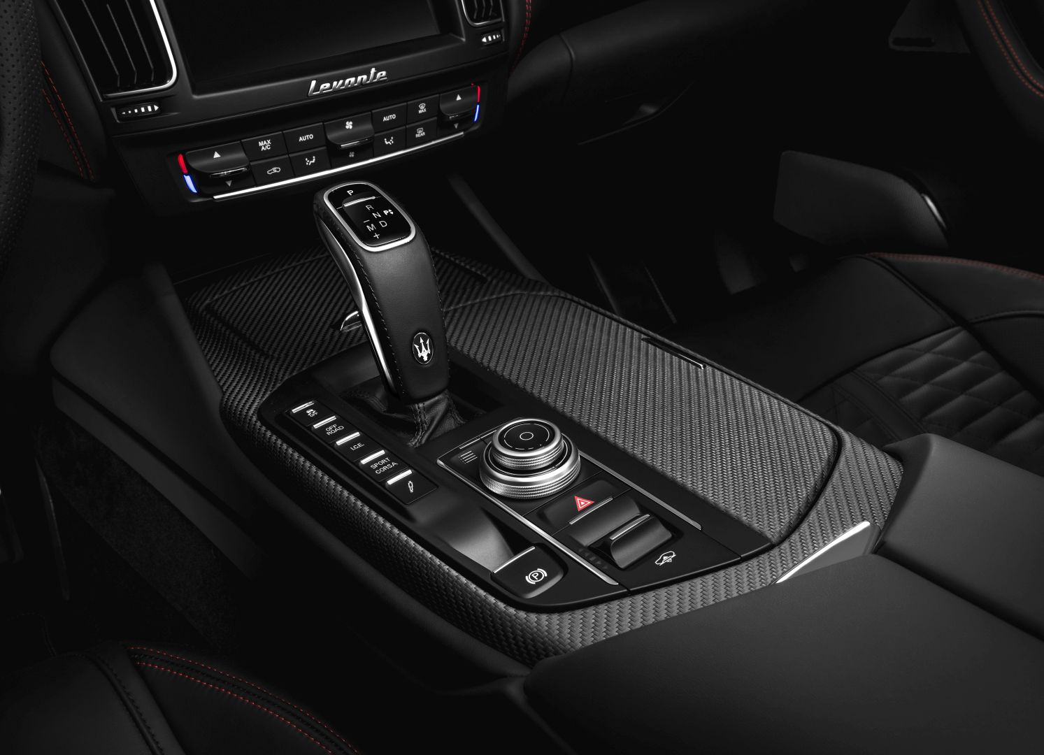 Maserati Levante photo 28