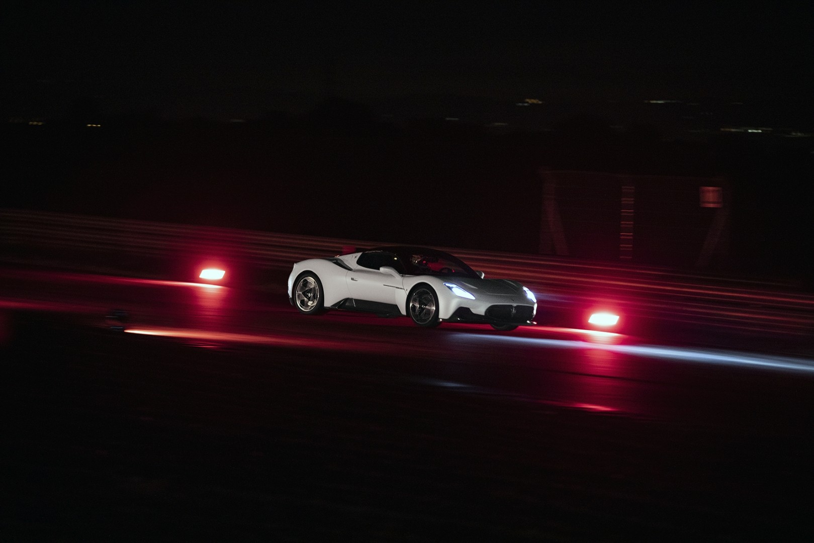 Maserati Mc20 photo 3