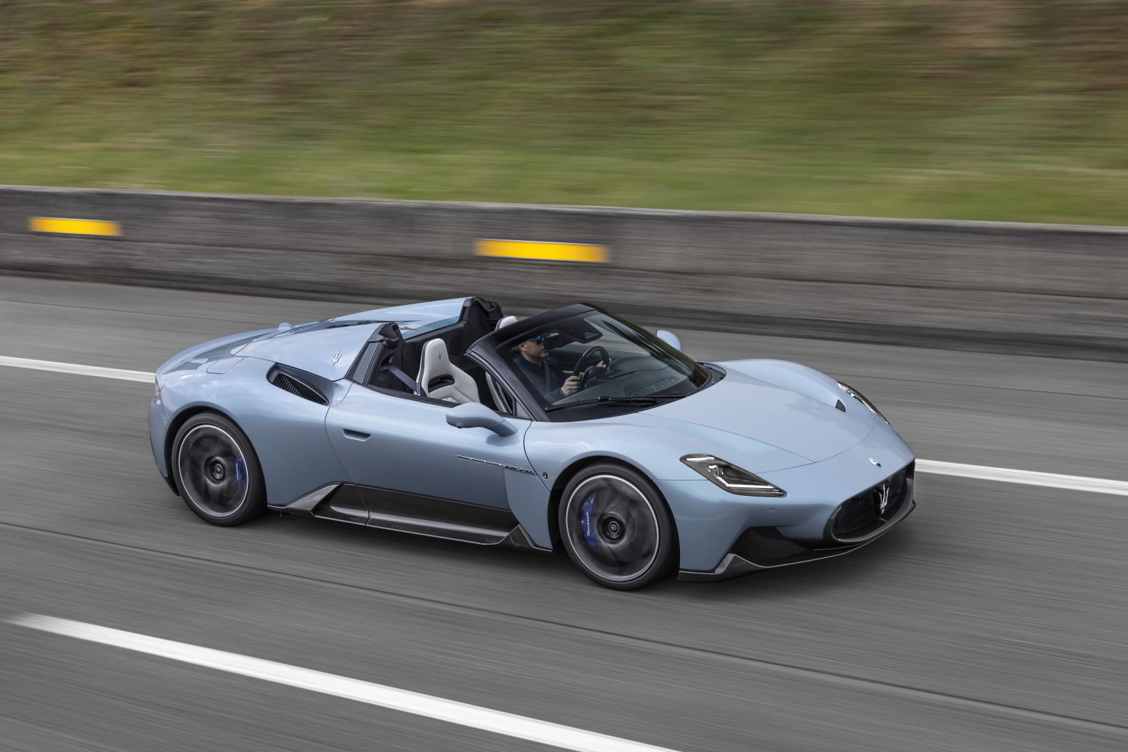 Maserati Mc20 photo 5