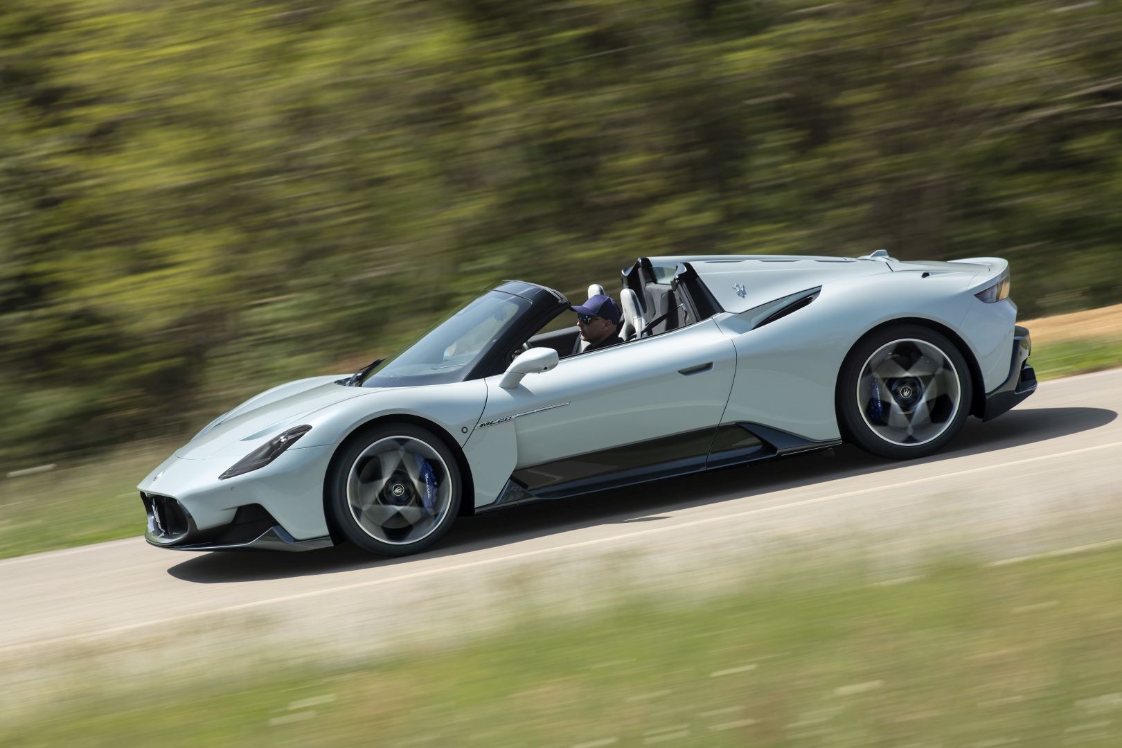 Maserati Mc20 photo 8