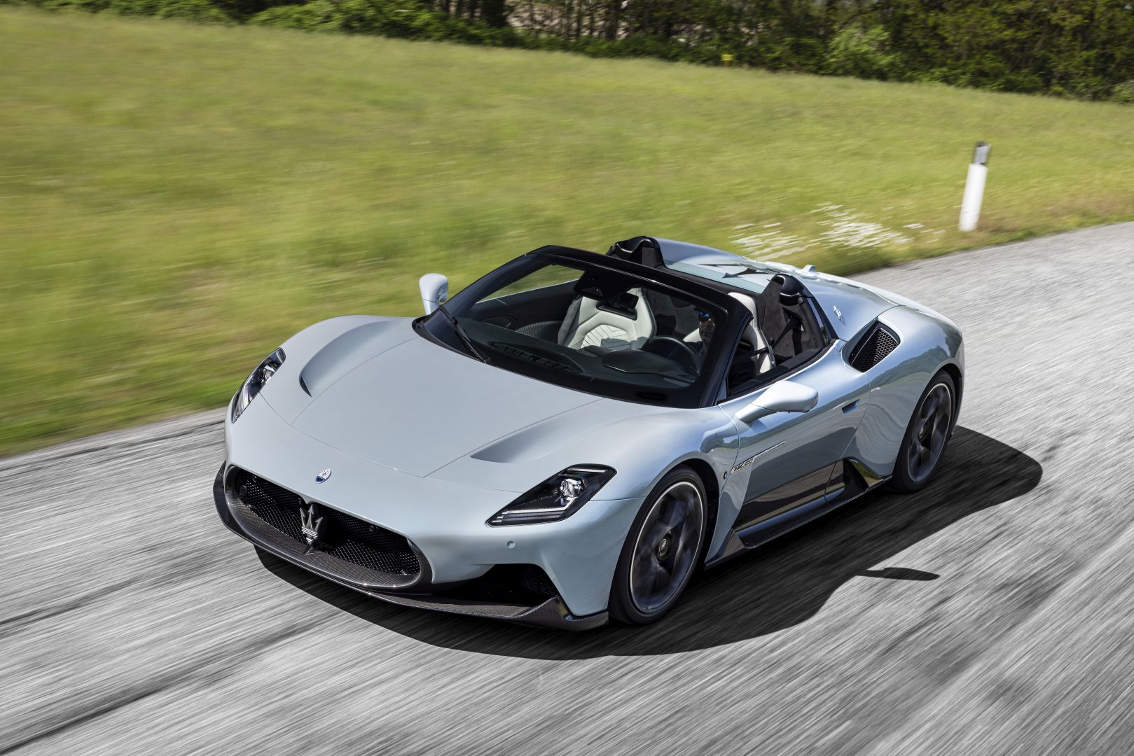 Maserati Mc20 photo 12