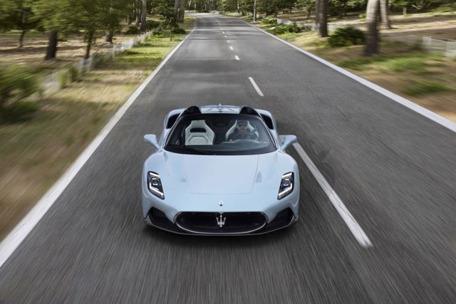 Maserati Mc20 foto 13