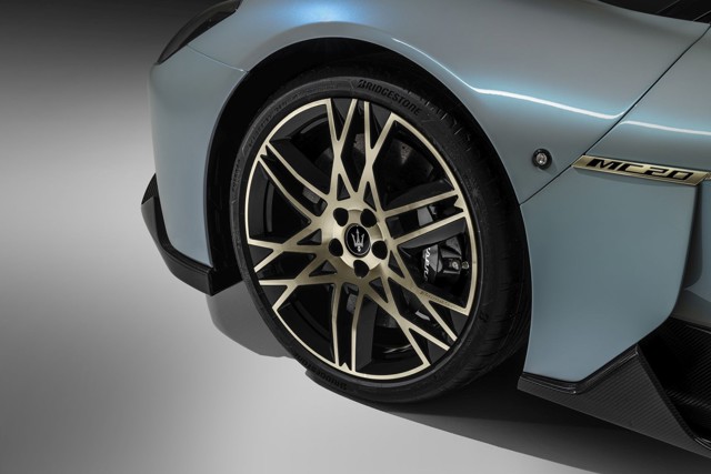 Maserati Mc20 foto 23