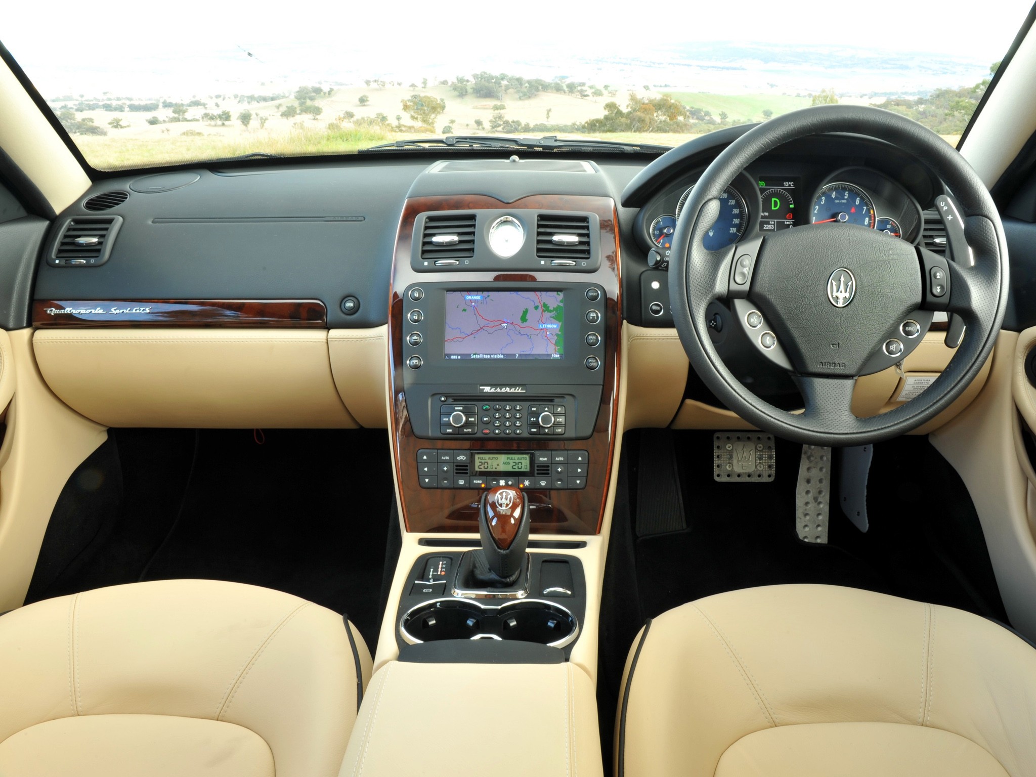 Maserati Quattroporte Sport Gt S photo 47