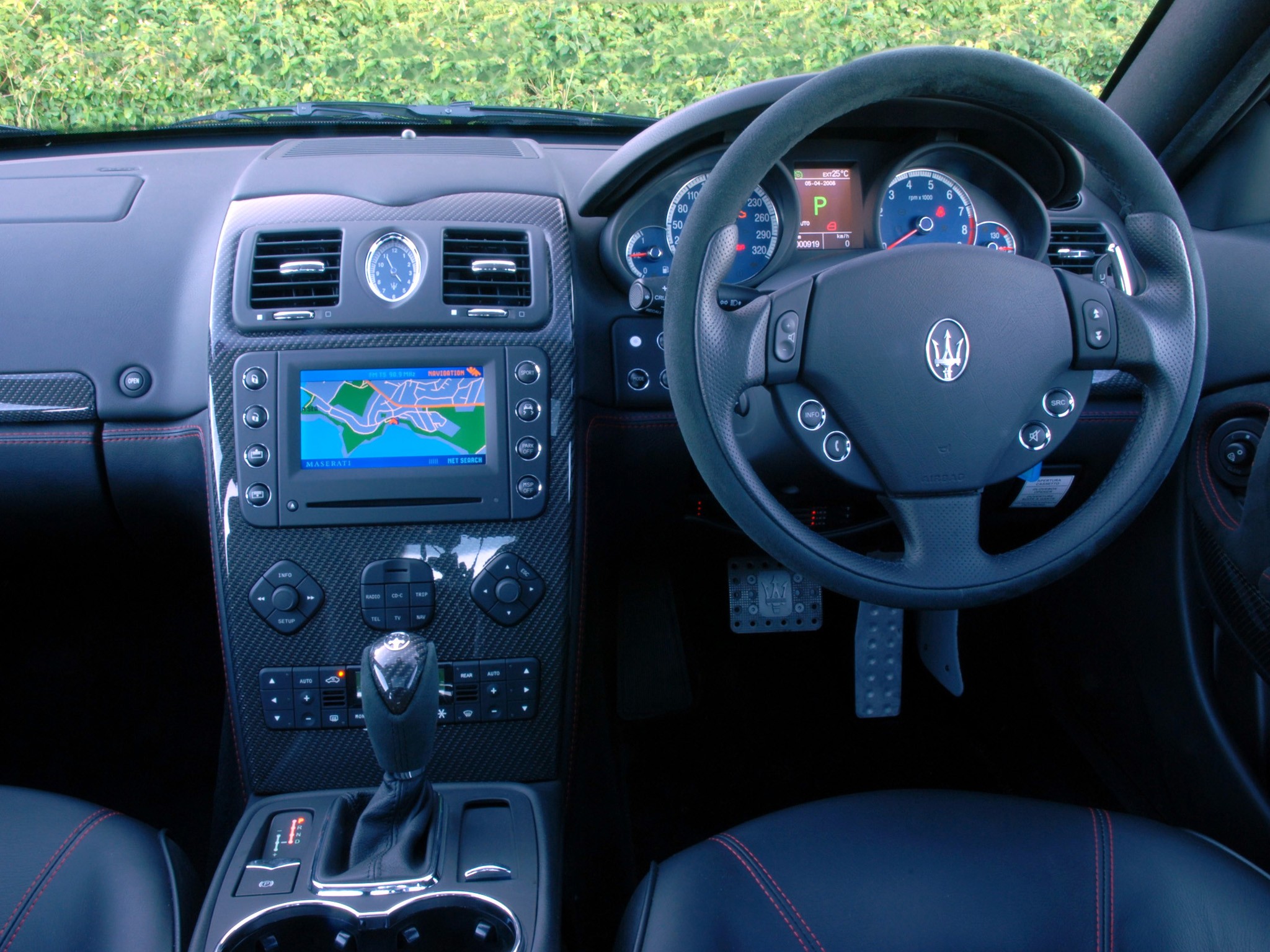 Maserati Quattroporte Sport Gt S photo 52