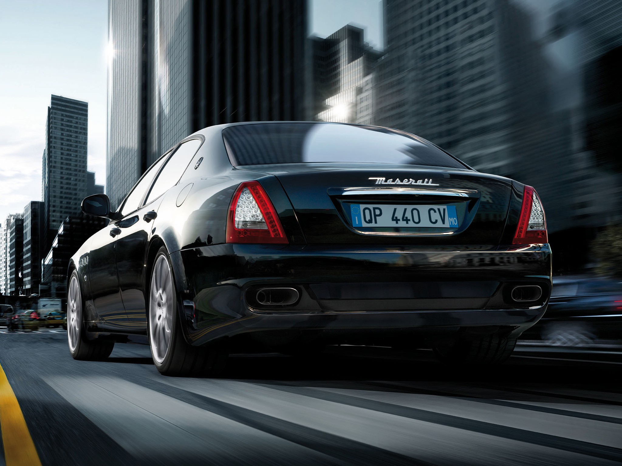 Maserati Quattroporte Sport Gt S photo 17