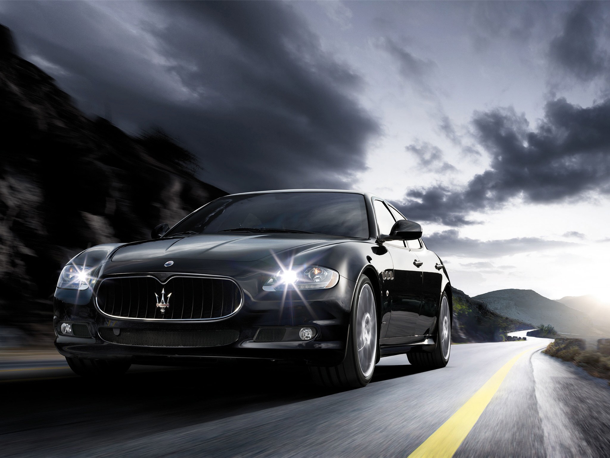 Maserati Quattroporte Sport Gt S photo 18