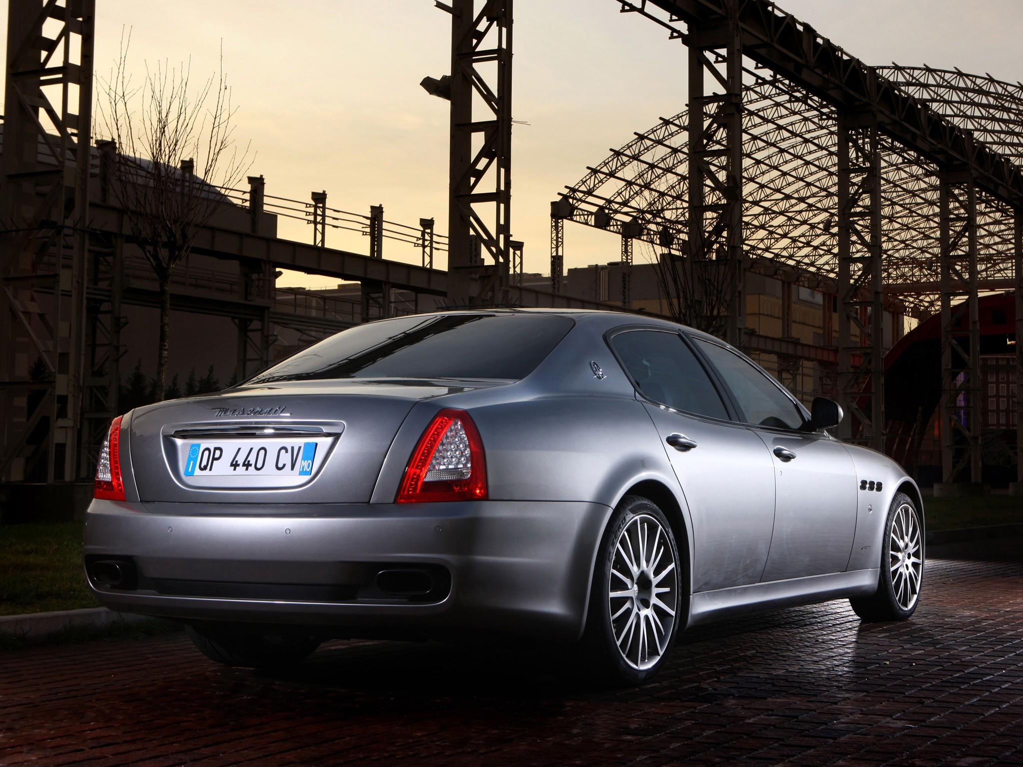 Maserati Quattroporte Sport Gt S photo 33