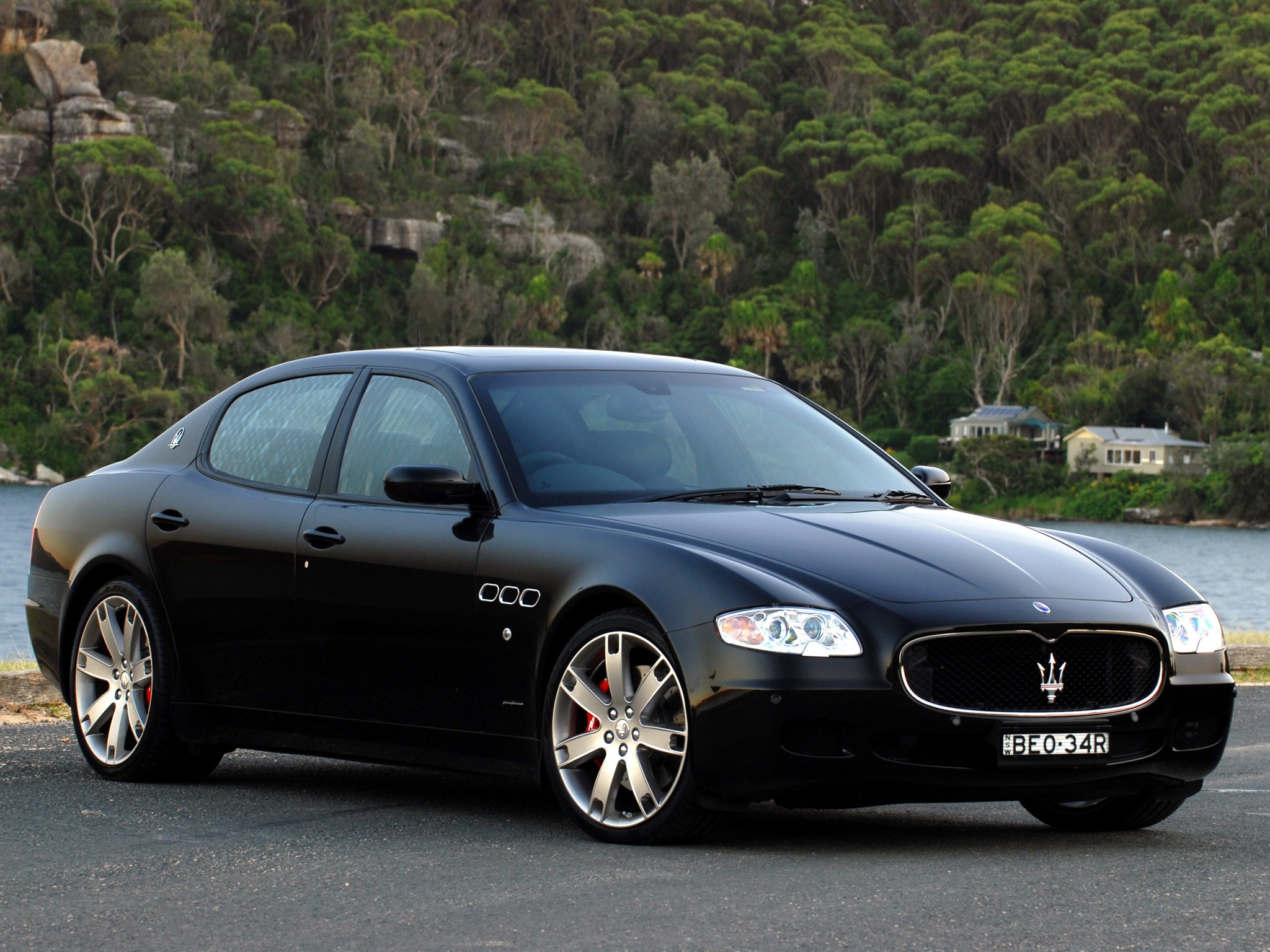 Maserati Quattroporte Sport Gt S photo 40