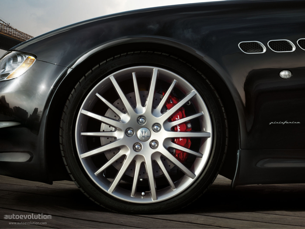 Maserati Quattroporte Sport Gt S photo 6