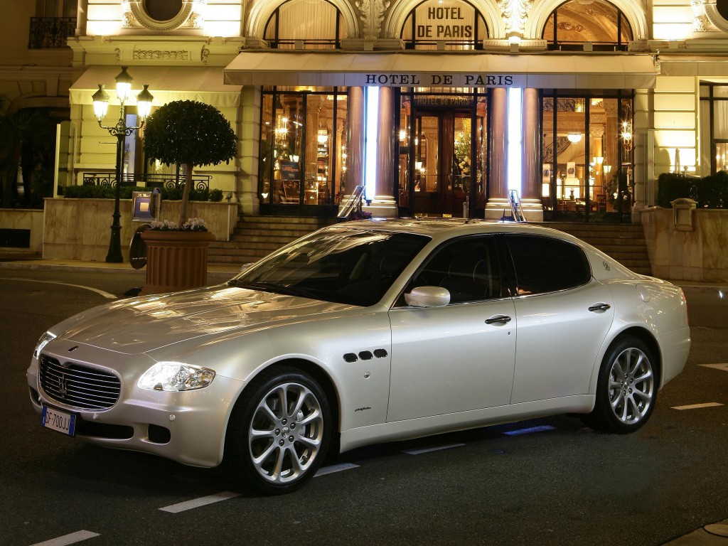 Maserati Quattroporte photo 11