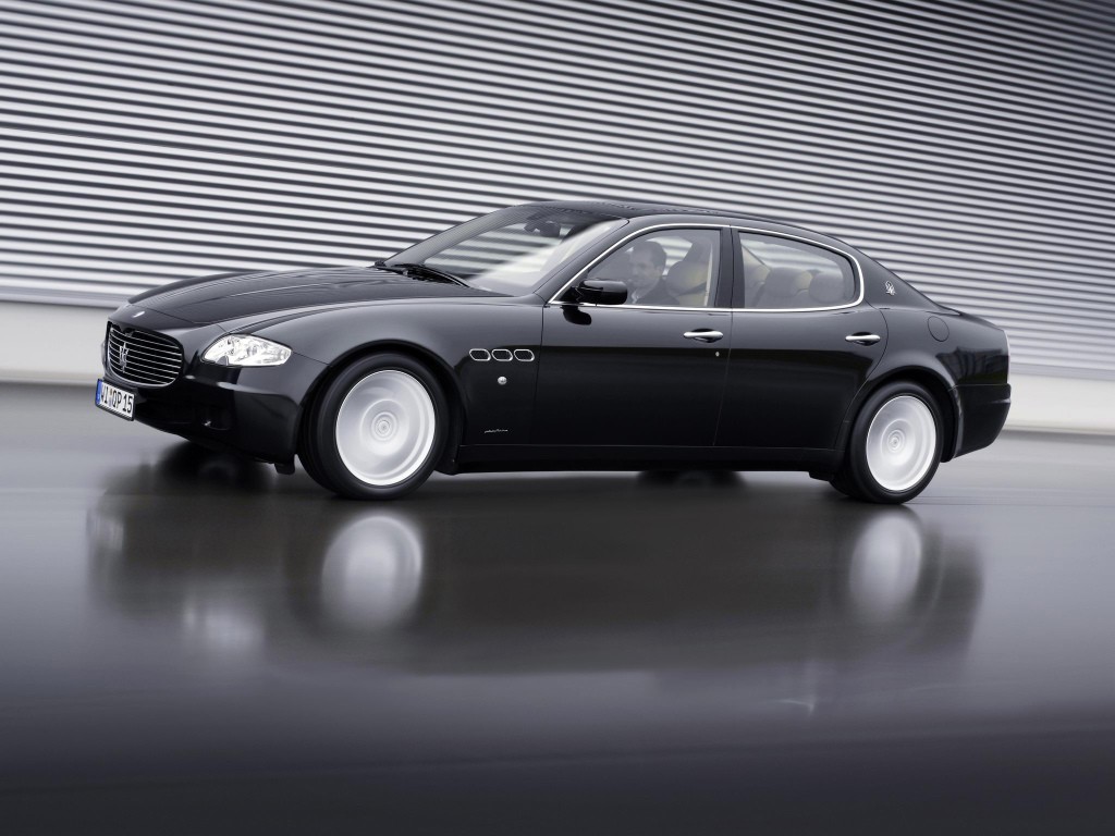 Maserati Quattroporte photo 14