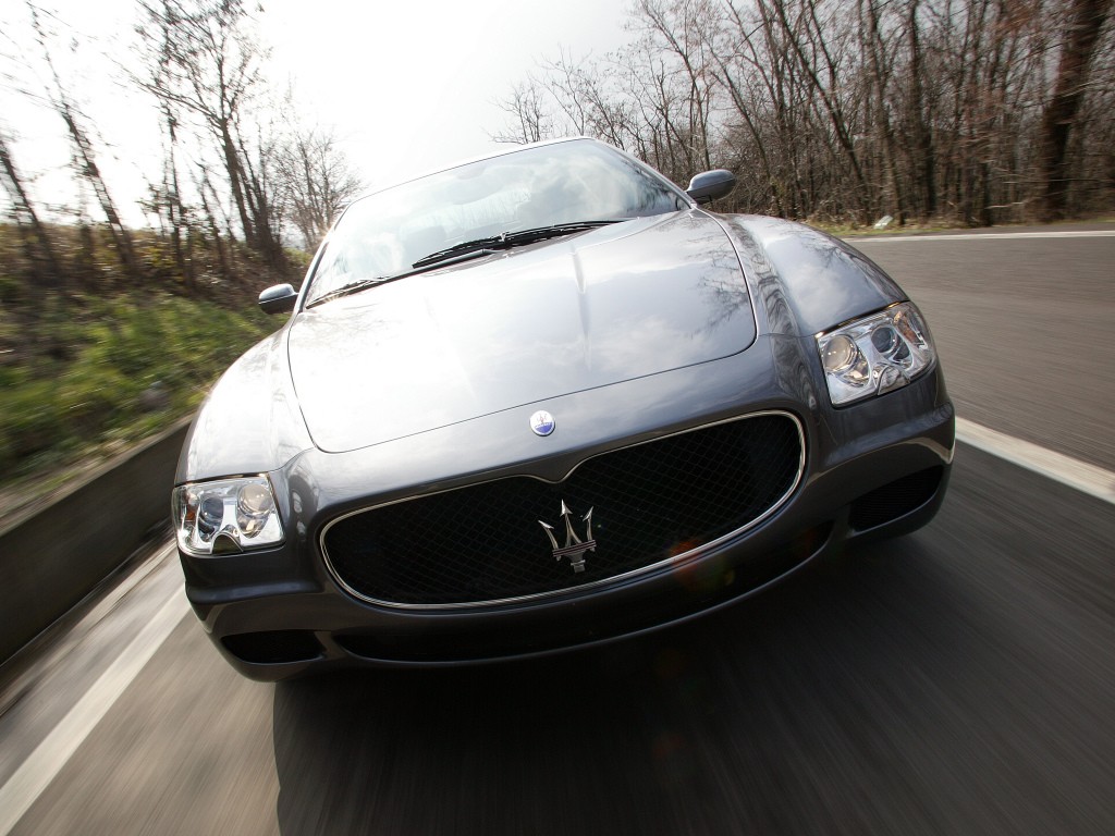 Maserati Quattroporte photo 25