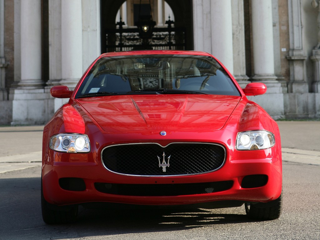 Maserati Quattroporte photo 27