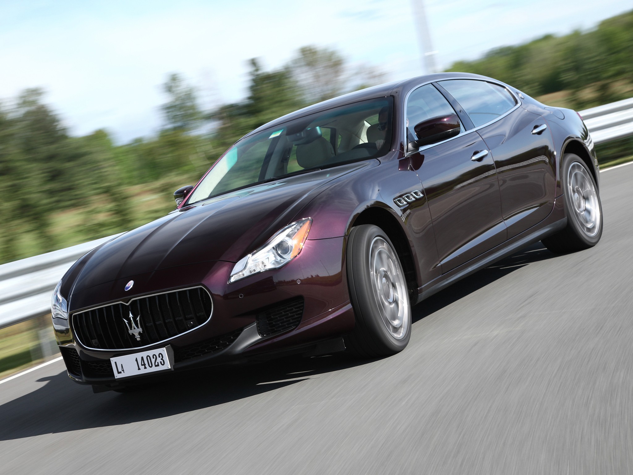 Maserati Quattroporte photo 101