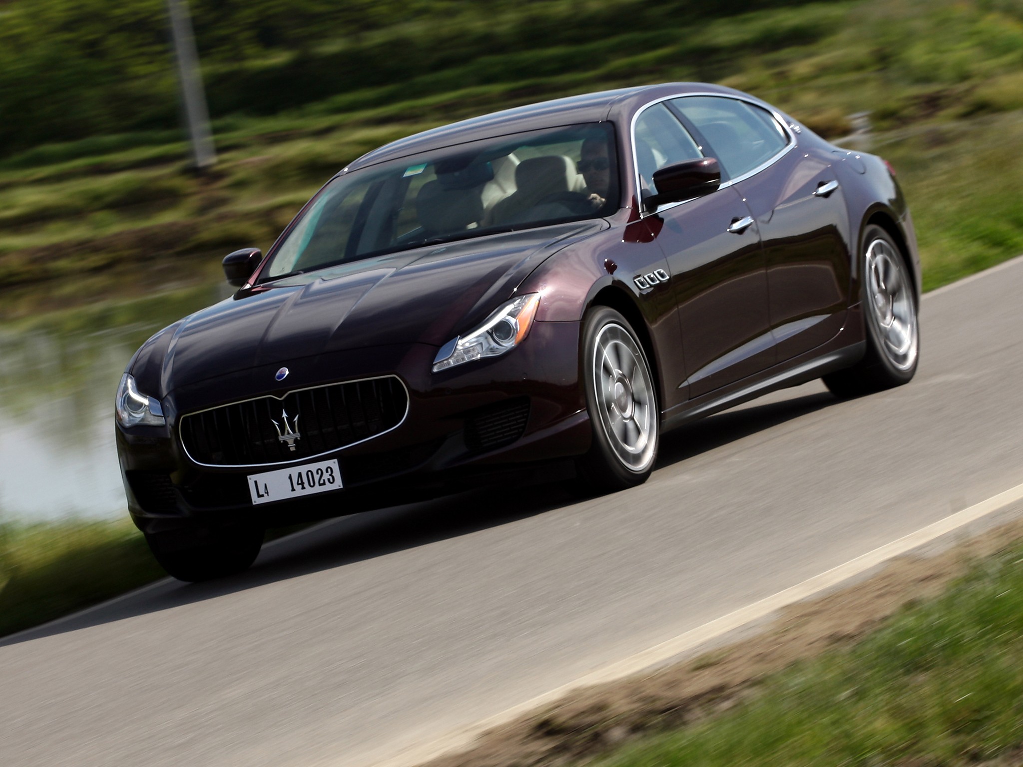 Maserati Quattroporte photo 104