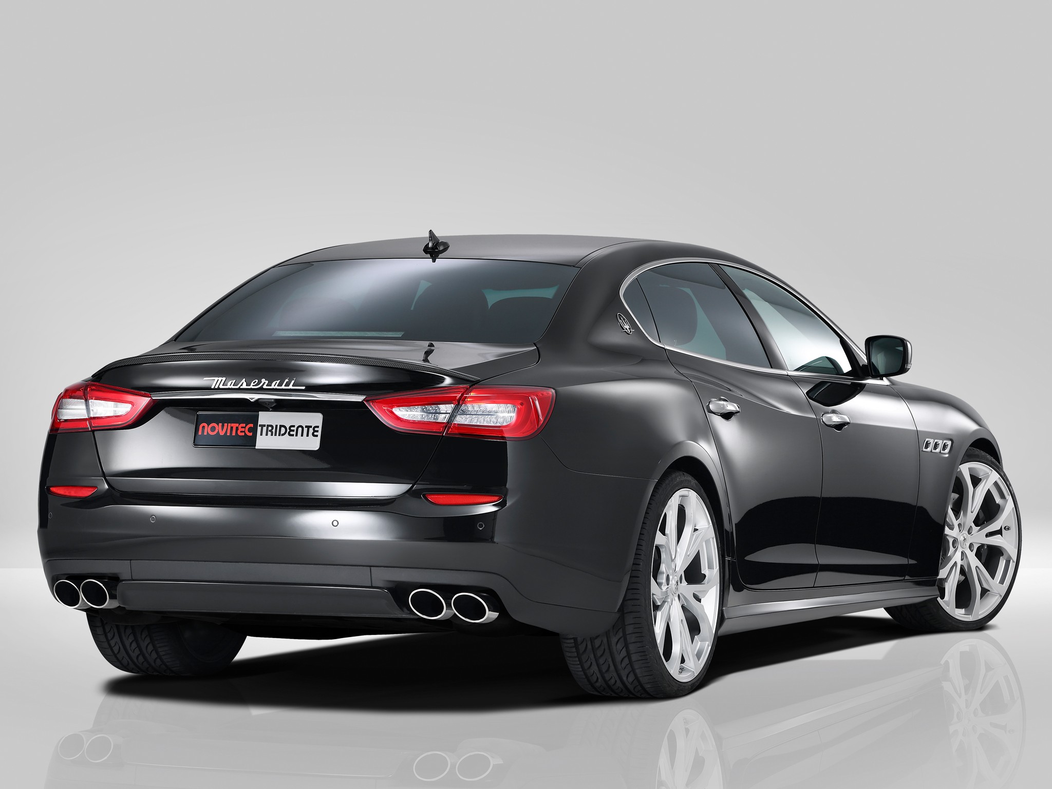 Maserati Quattroporte photo 123