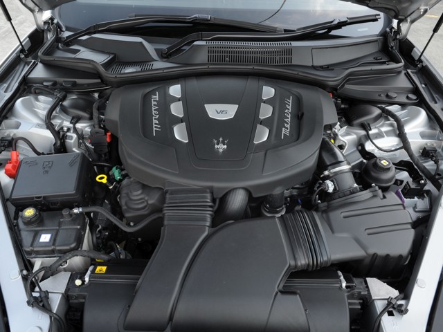 Maserati Quattroporte photo 141