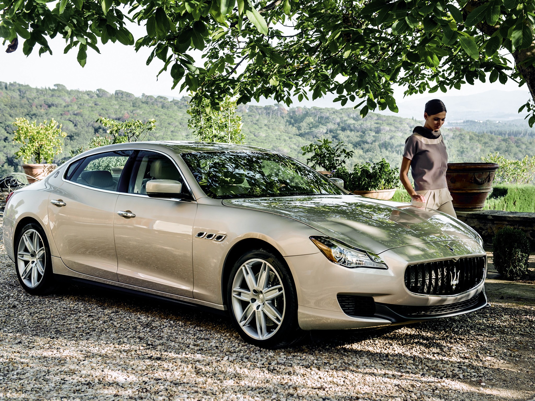 Maserati Quattroporte photo 12