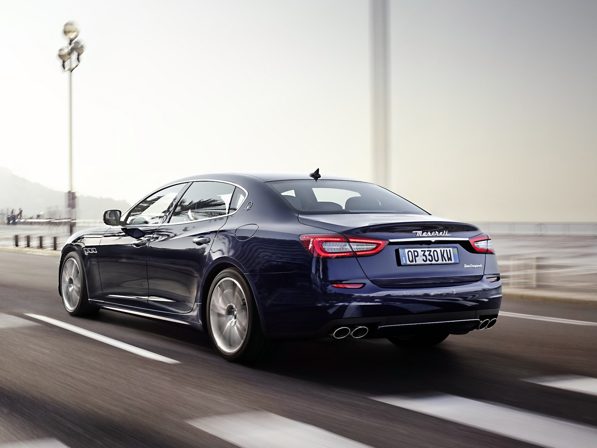 Maserati Quattroporte photo 19