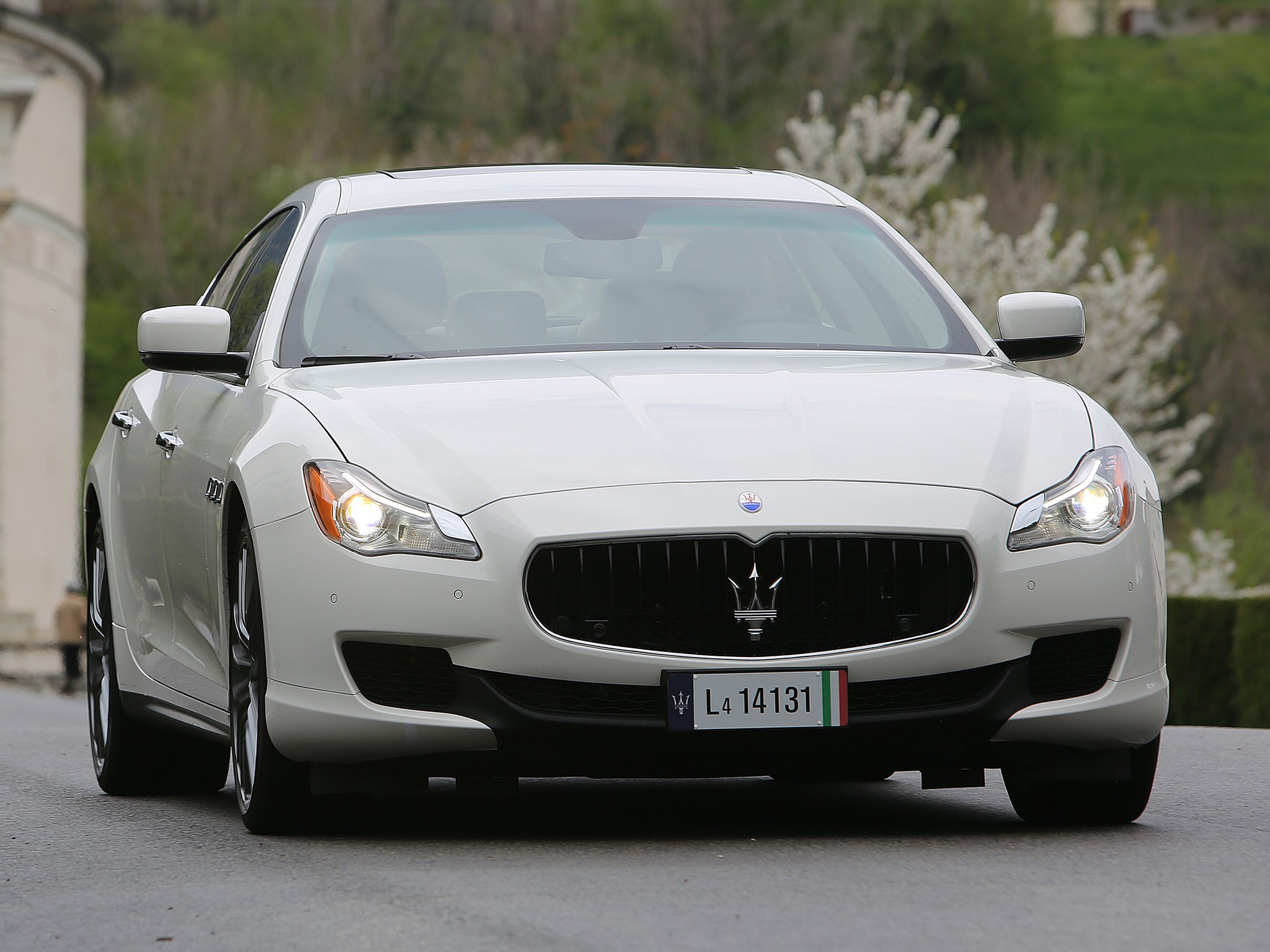 Maserati Quattroporte photo 23