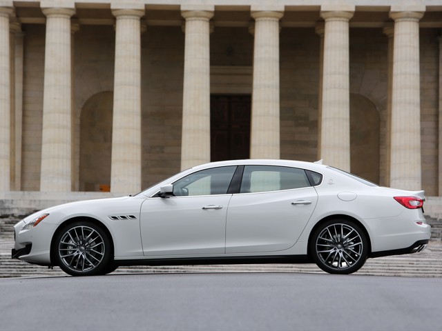 Maserati Quattroporte photo 25