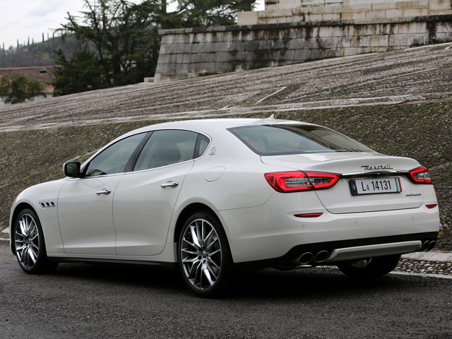 Maserati Quattroporte photo 27