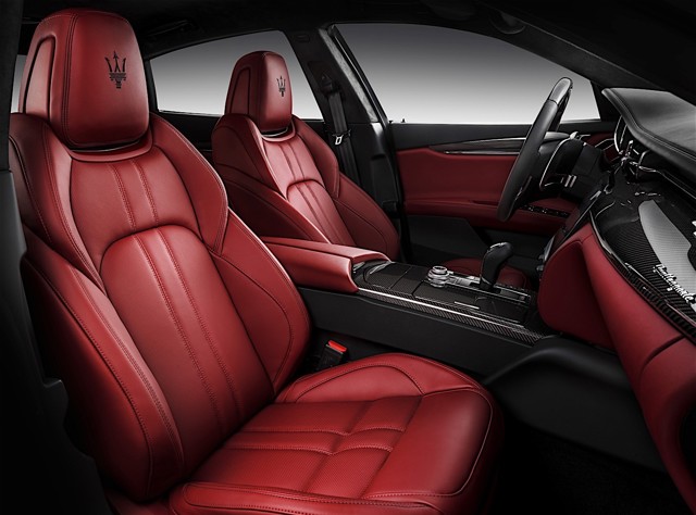 Maserati Quattroporte foto 16