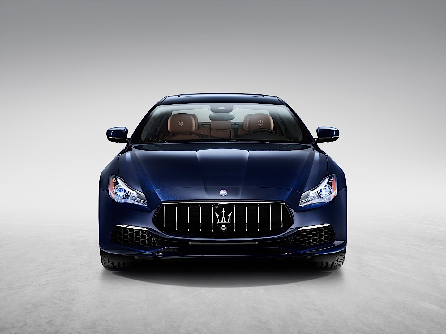 Maserati Quattroporte photo 13