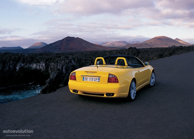 Maserati Spyder photo 7