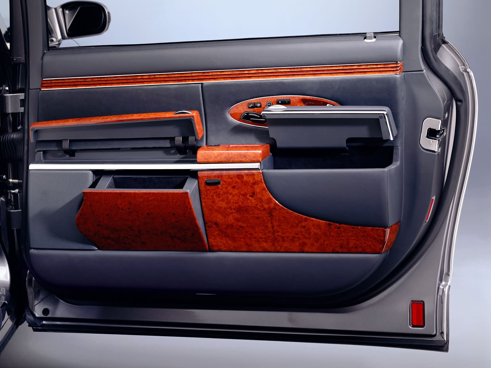 Maybach 62 photo 118