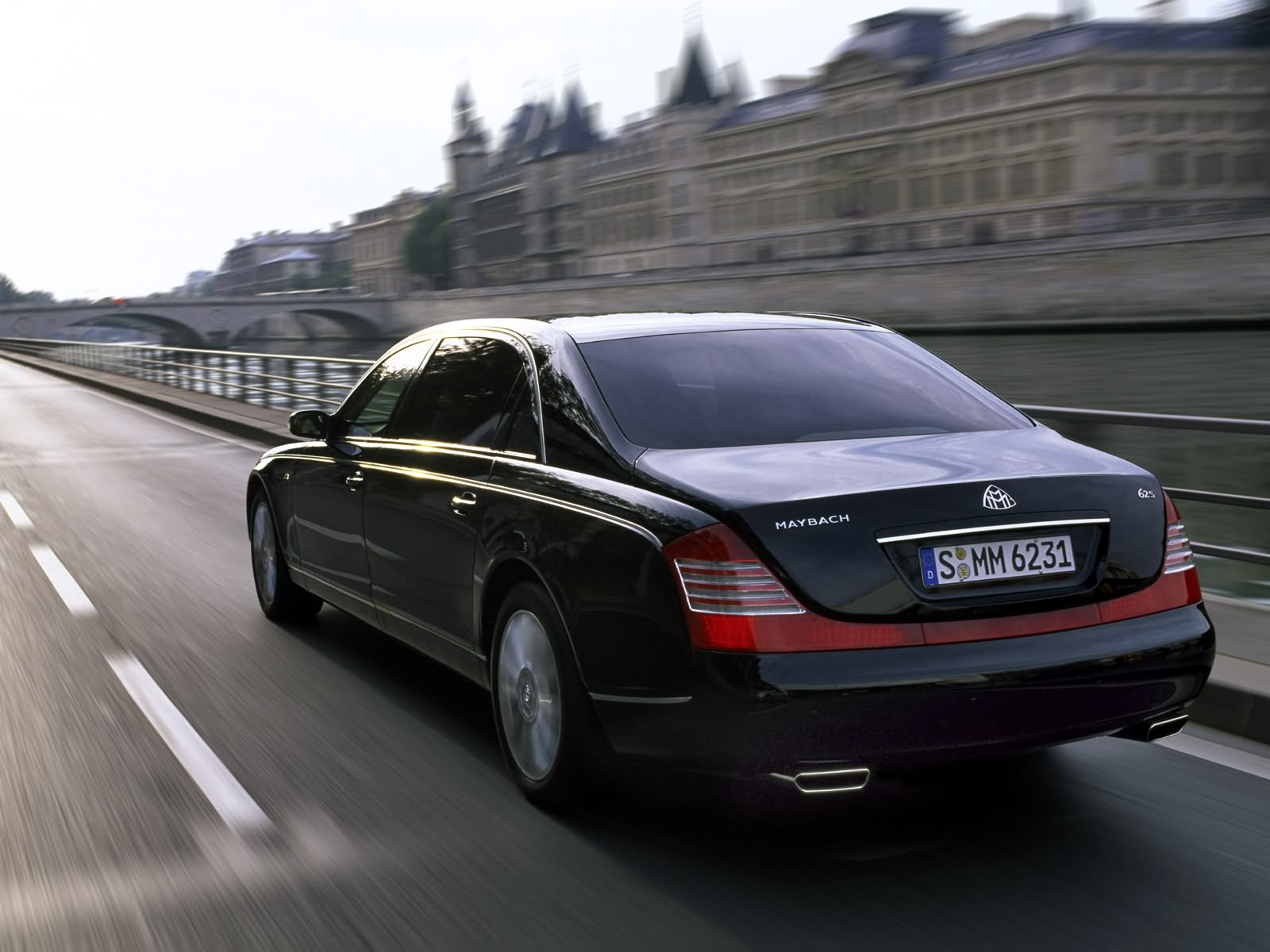 Maybach 62 photo 25