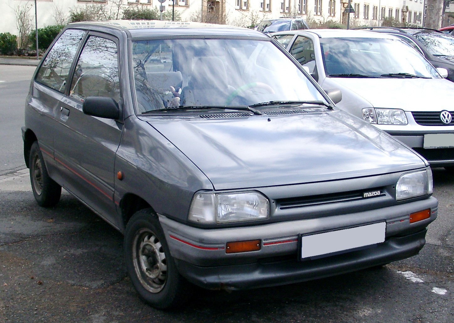 Mazda 121 photo 9