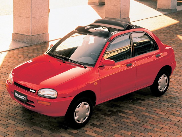 Mazda 121 Foto 8