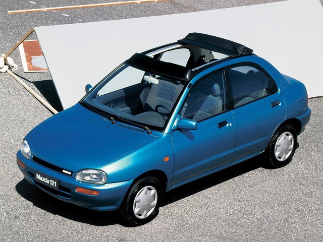 Mazda 121 Foto 10
