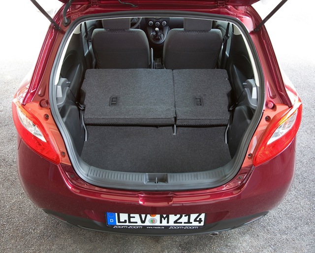 Mazda 2 / Demio photo 145