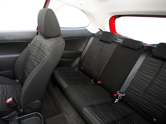 Mazda 2 / Demio photo 149