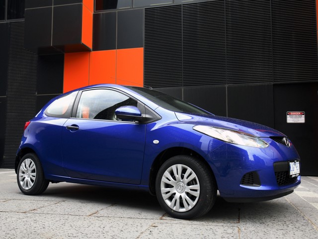 Mazda 2 / Demio photo 106