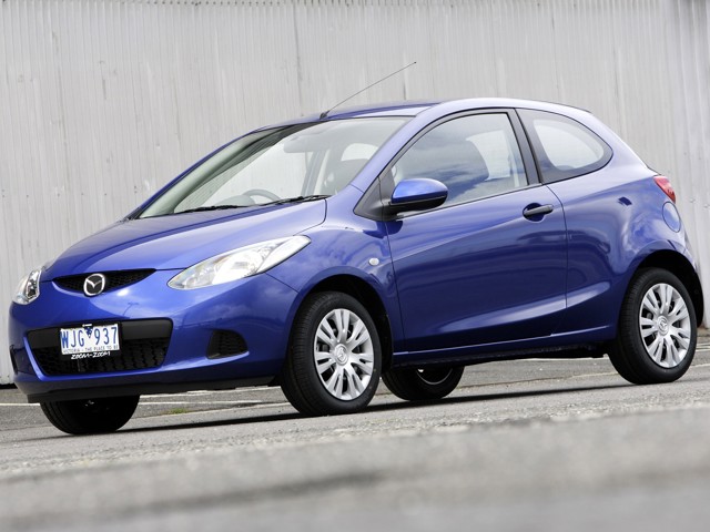 Mazda 2 / Demio photo 109