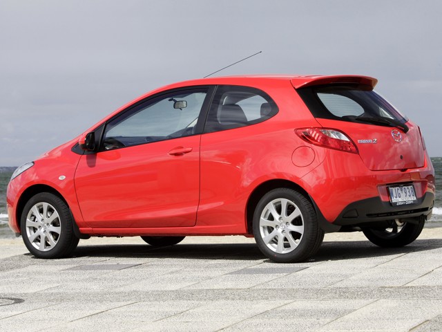 Mazda 2 / Demio photo 112