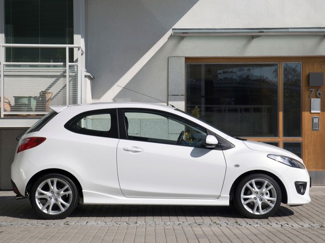 Mazda 2 / Demio photo 128