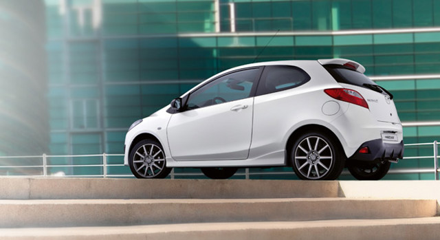 Mazda 2 / Demio photo 92